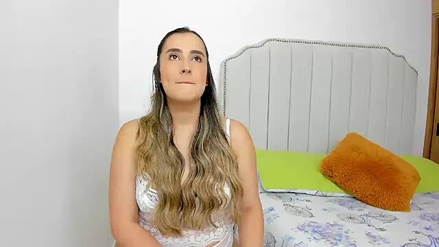 Hanna86 from StripChat