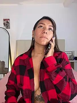Hannawilliamss from StripChat is Freechat