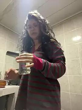 Hathorlove from StripChat is Freechat