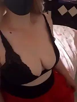 HLEOWA-LOVE from StripChat is Freechat