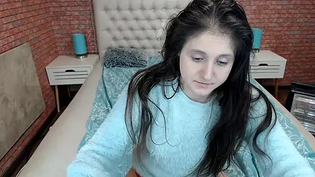 Holliy_Cooper from StripChat