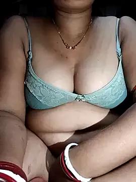 Try the hottest girls free webcams as they get au naturel and get naked fulfilling your nuttiest whims.