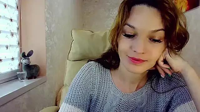 Impossibleluna webcams show profile image 