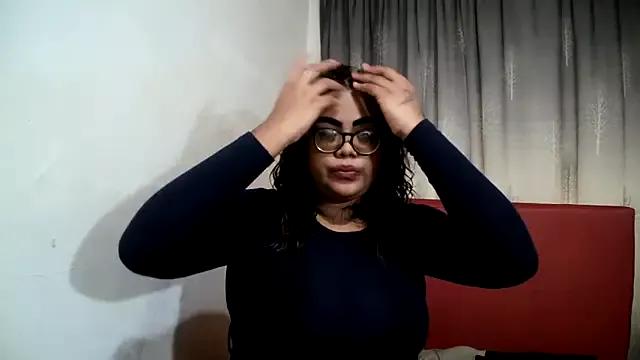 Indian_Lola00 from StripChat