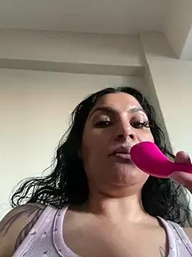 Photos of indianbutterxo from StripChat is Freechat