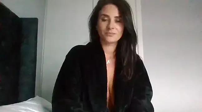 irish_milfy from StripChat