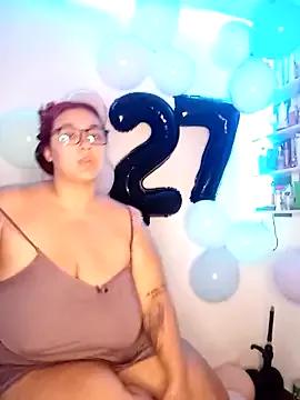 Isabella_Du from StripChat is Freechat