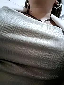 Try the hottest girls free webcams as they get au naturel and get naked fulfilling your nuttiest whims.