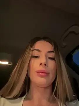 Try the hottest girls free webcams as they get au naturel and get naked fulfilling your nuttiest whims.