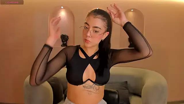 Try the hottest girls free webcams as they get au naturel and get naked fulfilling your nuttiest whims.