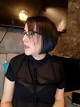IsisBlake from StripChat