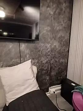 IsisBlake from StripChat is Freechat