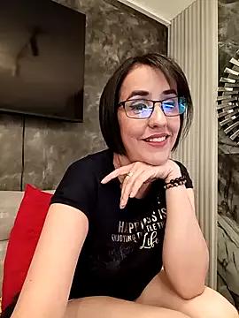 IsisBlake from StripChat