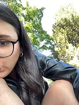 Its_Jade from StripChat is Freechat