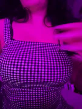 Photos of itsCassie from StripChat is Freechat