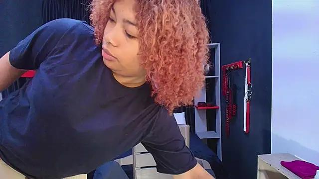JadaRoberts from StripChat