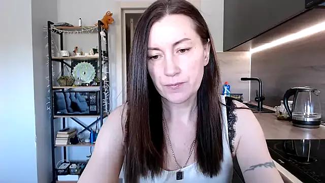 Jainesummer webcams show profile image 