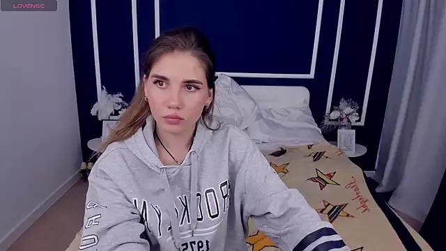 JaneRaspberry from StripChat is Freechat