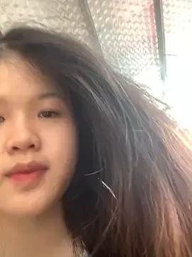 jenny5869 from StripChat