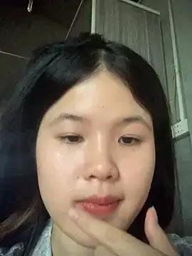 jenny5869 from StripChat