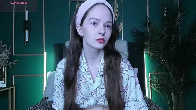 JessicaButler from StripChat is Freechat