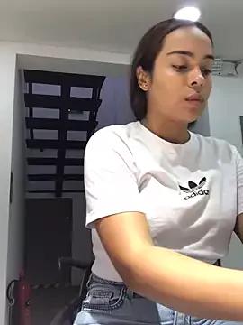 JuanaSimons from StripChat is Freechat