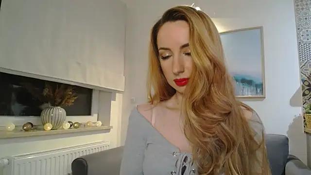 Try the hottest girls free webcams as they get au naturel and get naked fulfilling your nuttiest whims.