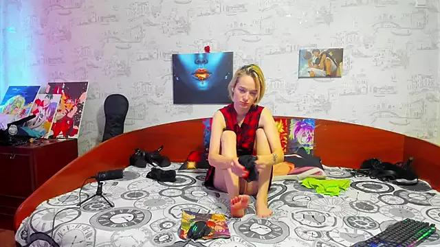KagamiTayga from StripChat