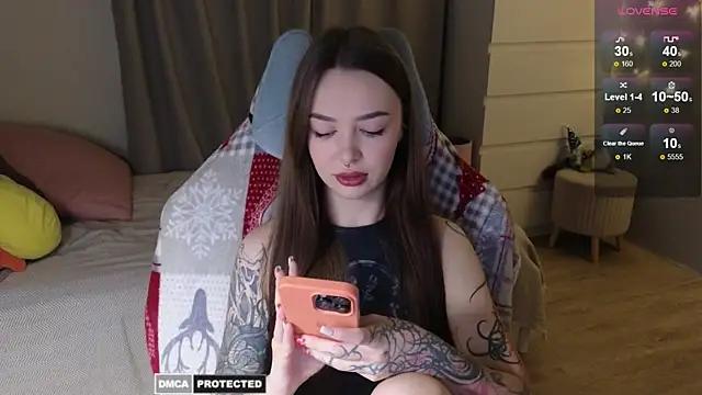 Try the hottest girls free webcams as they get au naturel and get naked fulfilling your nuttiest whims.