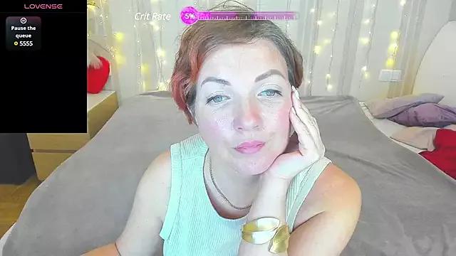 Try the hottest girls free webcams as they get au naturel and get naked fulfilling your nuttiest whims.