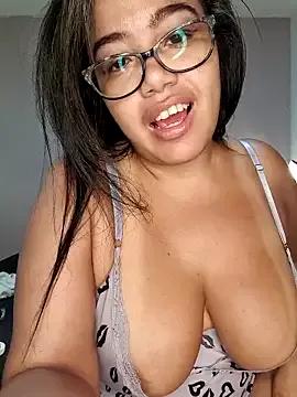Try the hottest girls free webcams as they get au naturel and get naked fulfilling your nuttiest whims.