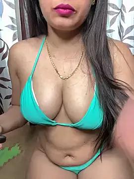 Photos of Kaur6969 from StripChat is Private