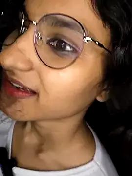 Photos of Khadija37 from StripChat is Freechat
