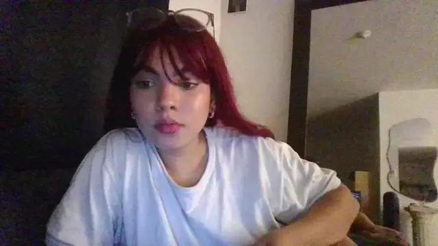 Kiri_Cutee from StripChat is Freechat