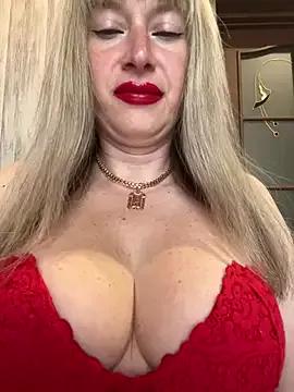 Kittenforyou from StripChat