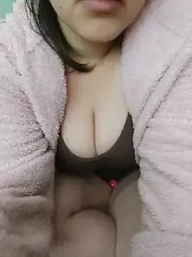 Try the hottest girls free webcams as they get au naturel and get naked fulfilling your nuttiest whims.
