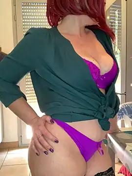 Try the hottest girls free webcams as they get au naturel and get naked fulfilling your nuttiest whims.