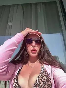 Try the hottest girls free webcams as they get au naturel and get naked fulfilling your nuttiest whims.