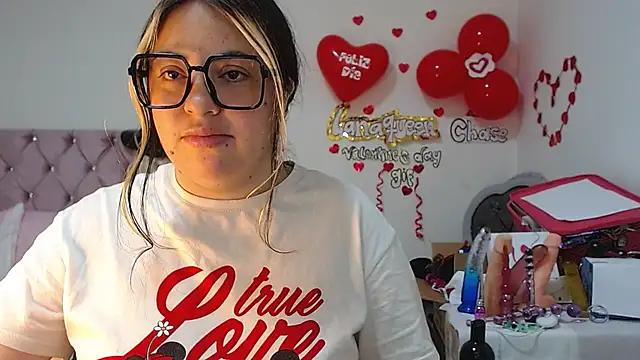 Try the hottest girls free webcams as they get au naturel and get naked fulfilling your nuttiest whims.
