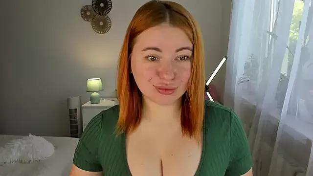LAYLAxSTAR from StripChat is Freechat