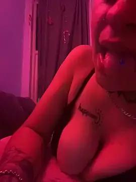 Try the hottest girls free webcams as they get au naturel and get naked fulfilling your nuttiest whims.