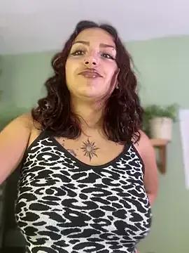 Liittleluaa_ from StripChat