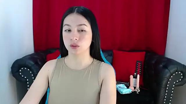 Lila_Pinky from StripChat