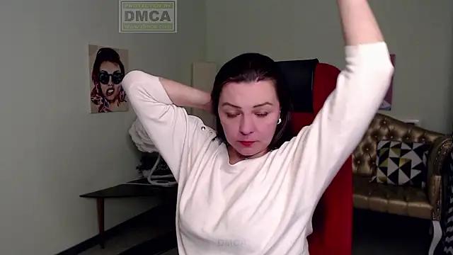 Lily_flower7 from StripChat