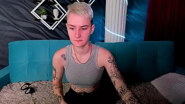 Try the hottest girls free webcams as they get au naturel and get naked fulfilling your nuttiest whims.