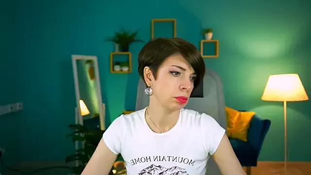 LindaGarrza webcams show profile image 