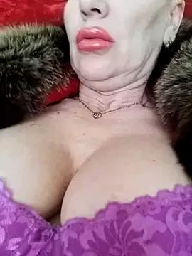 Try the hottest girls free webcams as they get au naturel and get naked fulfilling your nuttiest whims.