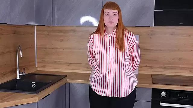 Lisa_Westt from StripChat is Freechat