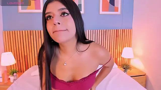 LissaSaenz from StripChat