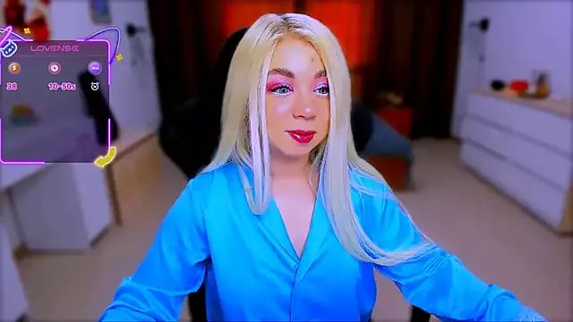 littleSiyfairy from StripChat